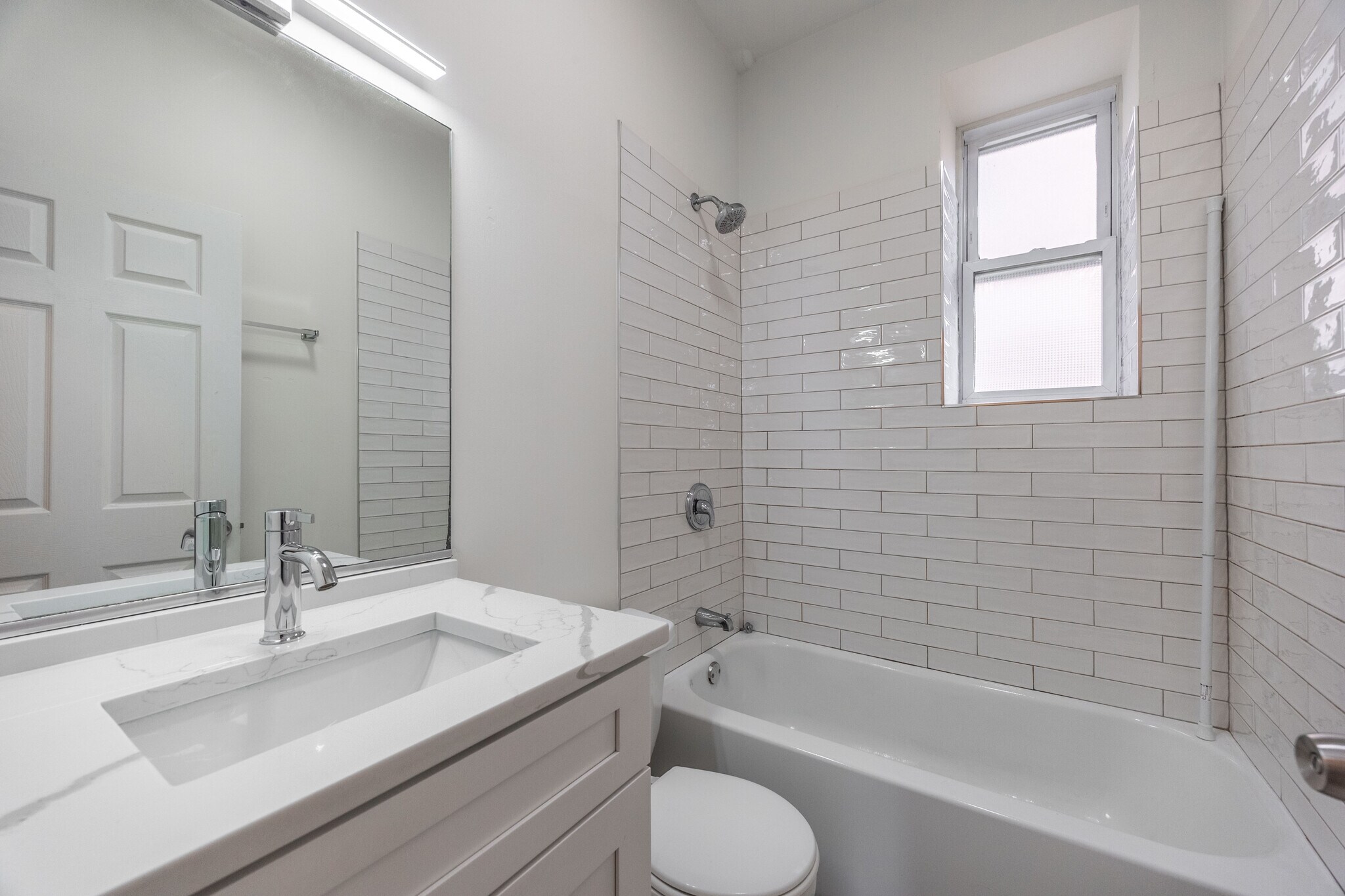 Building Photo - 2112 N Campbell Ave