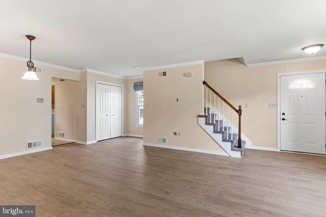 Building Photo - 4111 Nantucket Dr