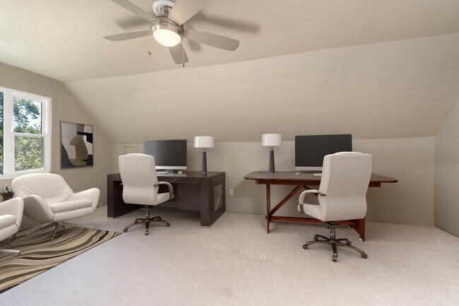 Building Photo - 6221 Walhonding Rd