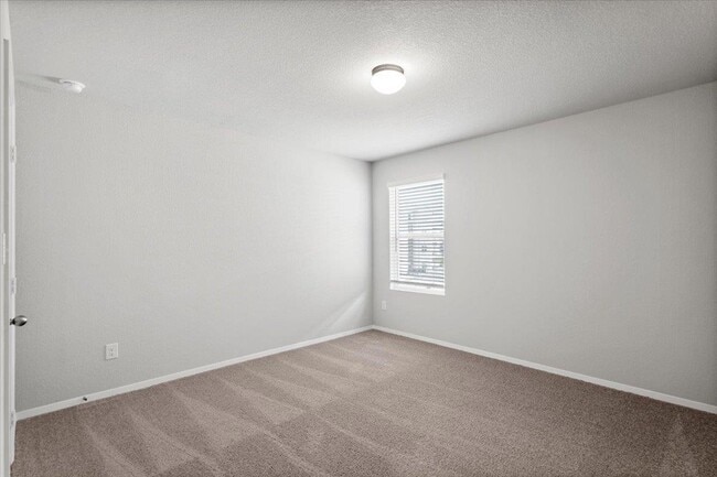 Building Photo - 2607 Totley Rd
