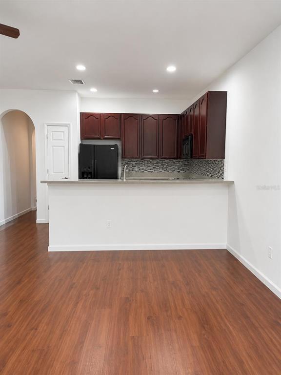 Building Photo - 910 Spring Harvest Ct