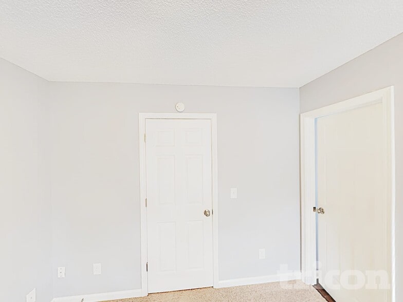 Building Photo - 2198 Serenity Dr NW