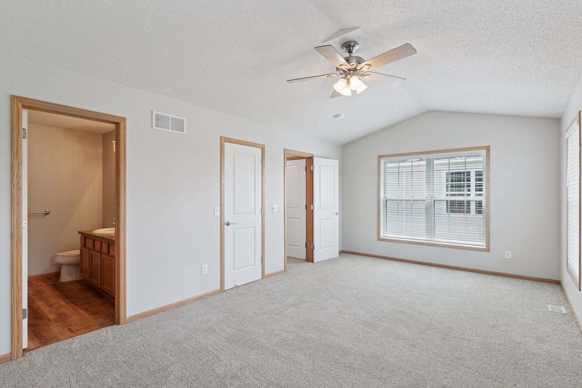 Building Photo - 15146 Fanning Dr N