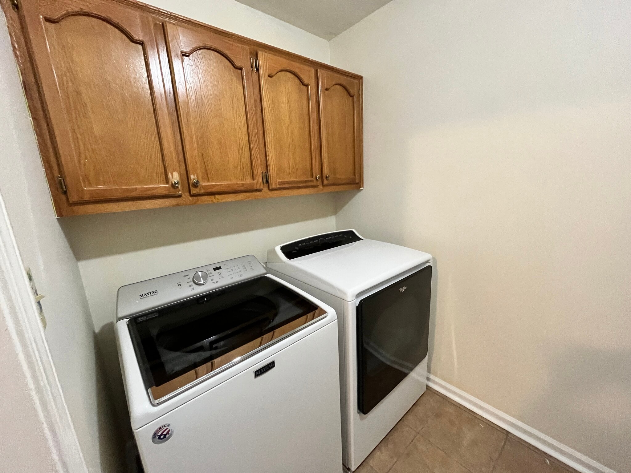 Building Photo - 10093 Fox Chase Dr