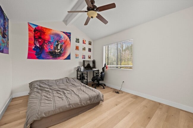 Building Photo - 5 bed/3.5 Bath House - Walk to SDSU!