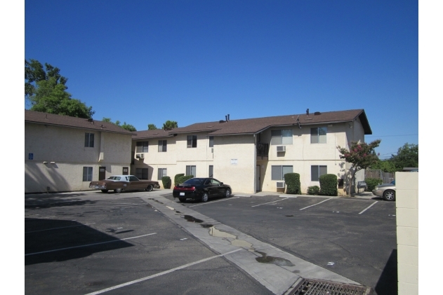Building Photo - 1420 Monterey St