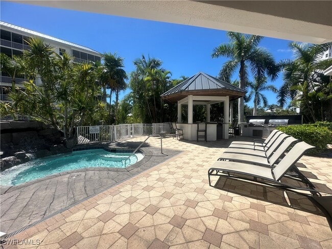 Building Photo - 400 Flagship Dr