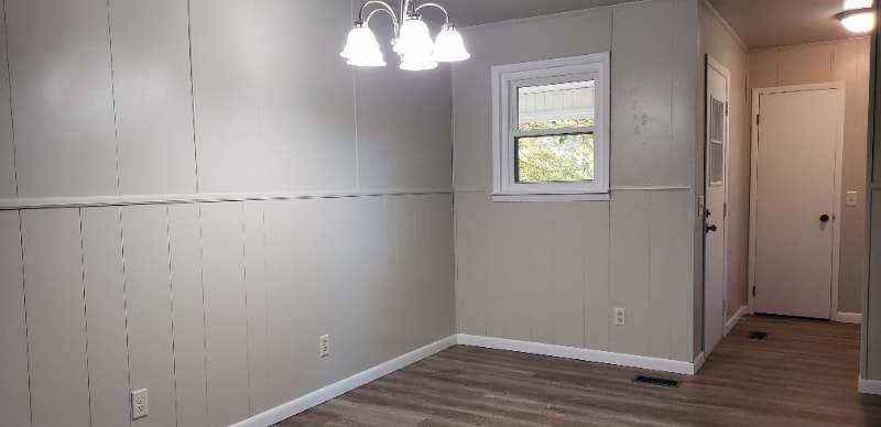 Building Photo - 1644 Stoddard Dr SW