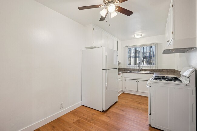Floorplan - 831 E Pine St