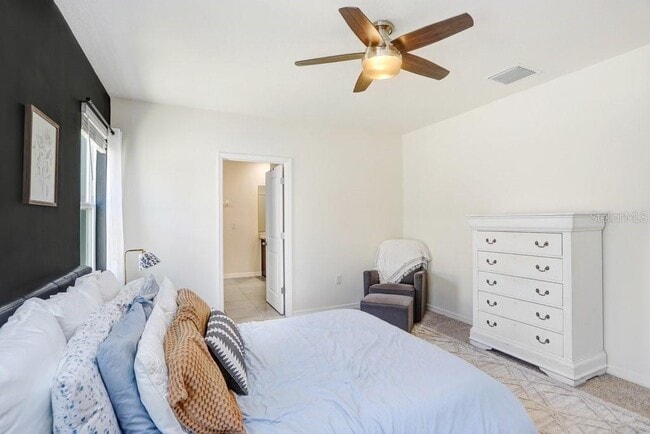 Building Photo - 3044 Suncoast Plains Dr