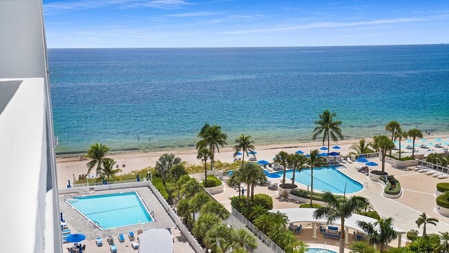Building Photo - 4250 Galt Ocean Dr