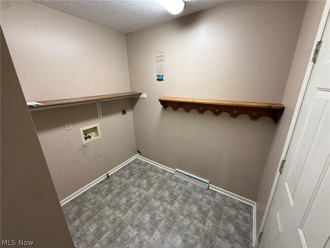 Building Photo - 604 Harger St