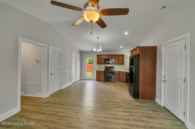 Building Photo - 2718 Bagby Way