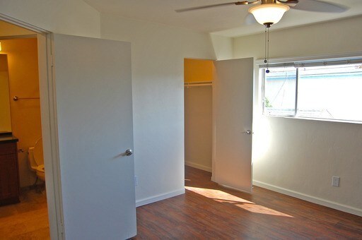 Building Photo - 4250 Jewell St