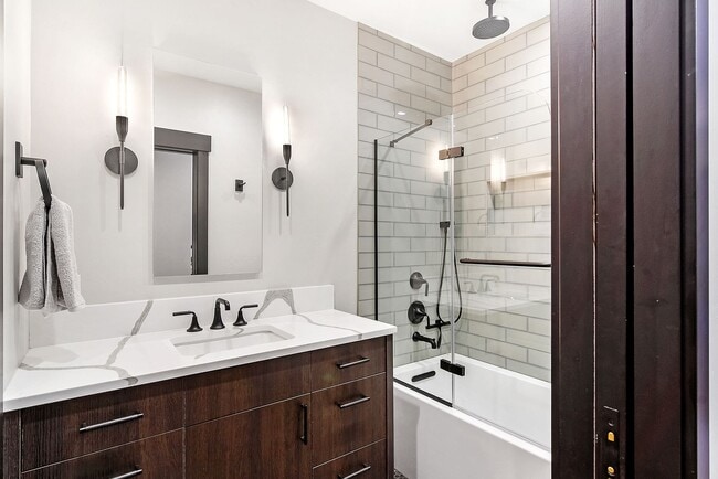 Building Photo - Summer in Downtown, historic Breckenridge! Luxury Home, Walk to Everything!