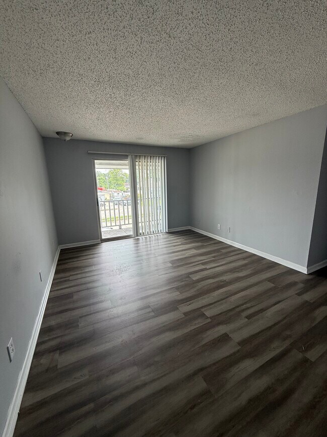 Building Photo - 4401 Patton Rd SW