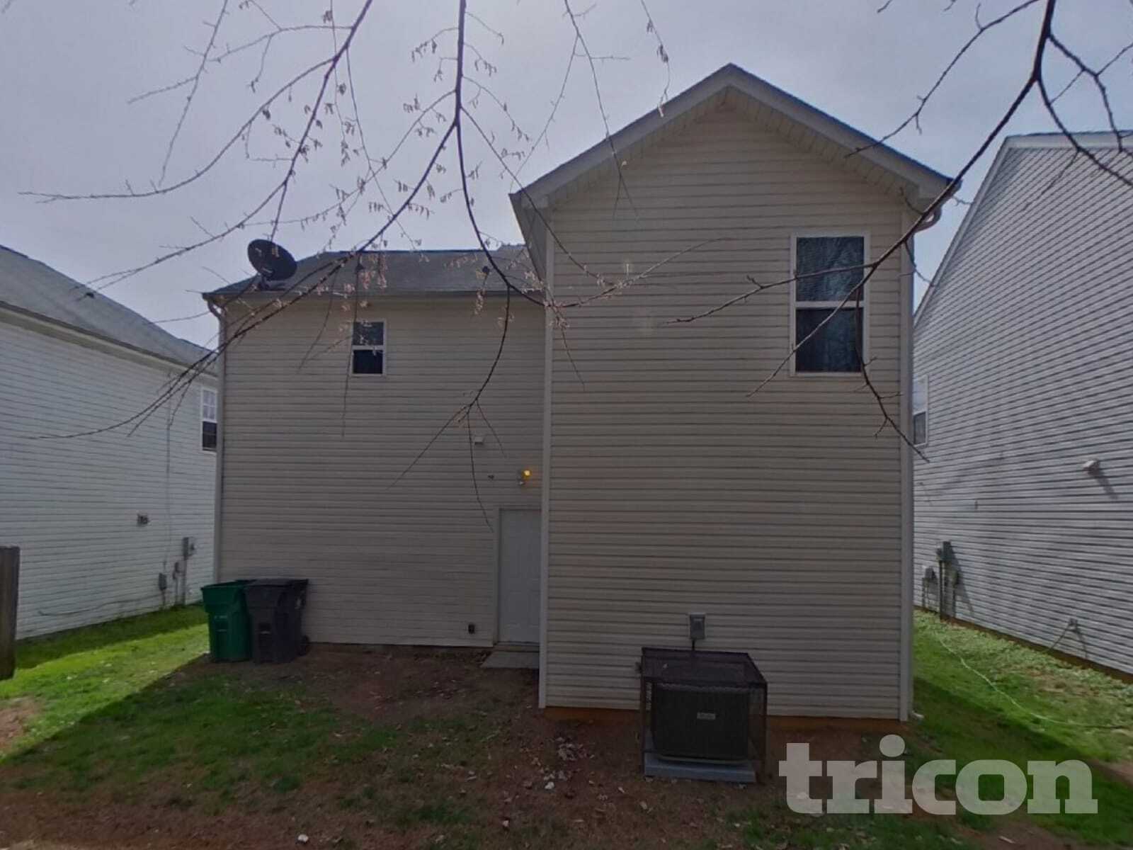 Building Photo - 2423 Shad Ct