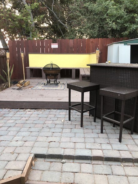 Backyard - 2515 Oliver Ave