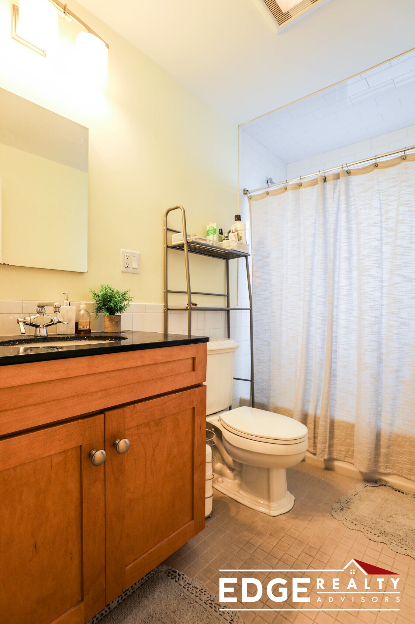 Building Photo - 39 Nottinghill Rd