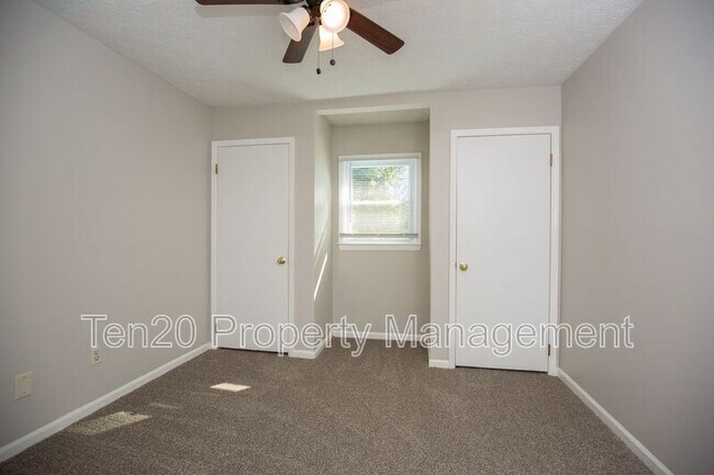 Building Photo - 4500 Linda Dr