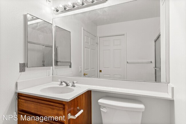 Building Photo - 1 br, 1 bath Apartment - 3485 Linden Ave 3...