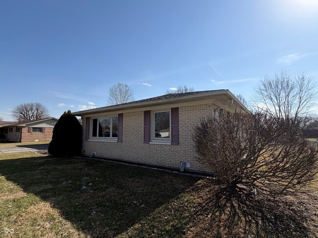 Building Photo - 5585 Gallagher Dr