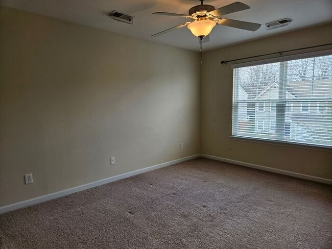 Building Photo - Bent Creek Plantaion