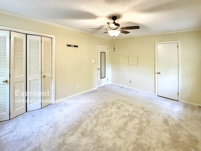 Building Photo - 2723 Acton Rd