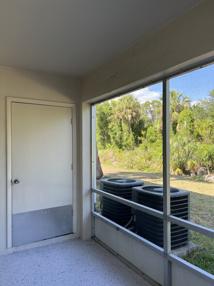 Washer and dryer room - 1135 Southdale Rd