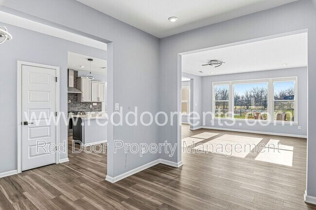 Building Photo - 7941 Nicoson Ln