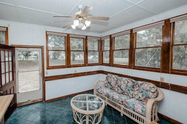 Building Photo - Fully Furnished Charleston Rental Near Folly Beach – Utilities Included | $3,100/Month