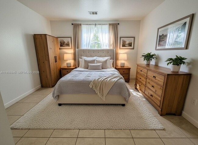 Building Photo - 1666 SE 27th Ct