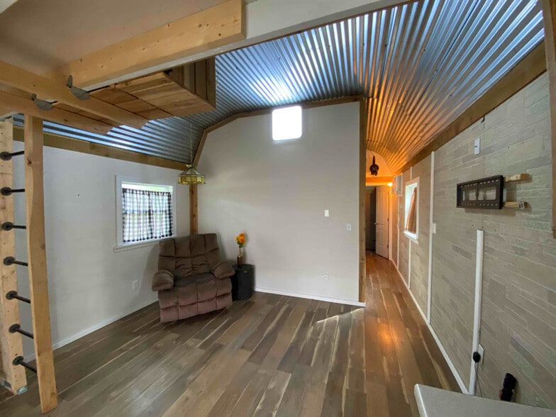 Building Photo - 12741 Craig Rd