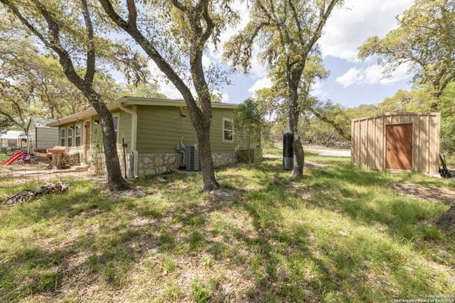 Building Photo - 232 Angel Dr