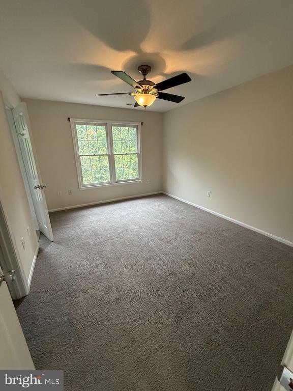 Building Photo - 46748 Woodmint Terrace