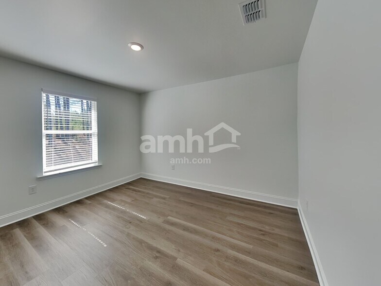 Building Photo - 1459 Aquamarine Dr