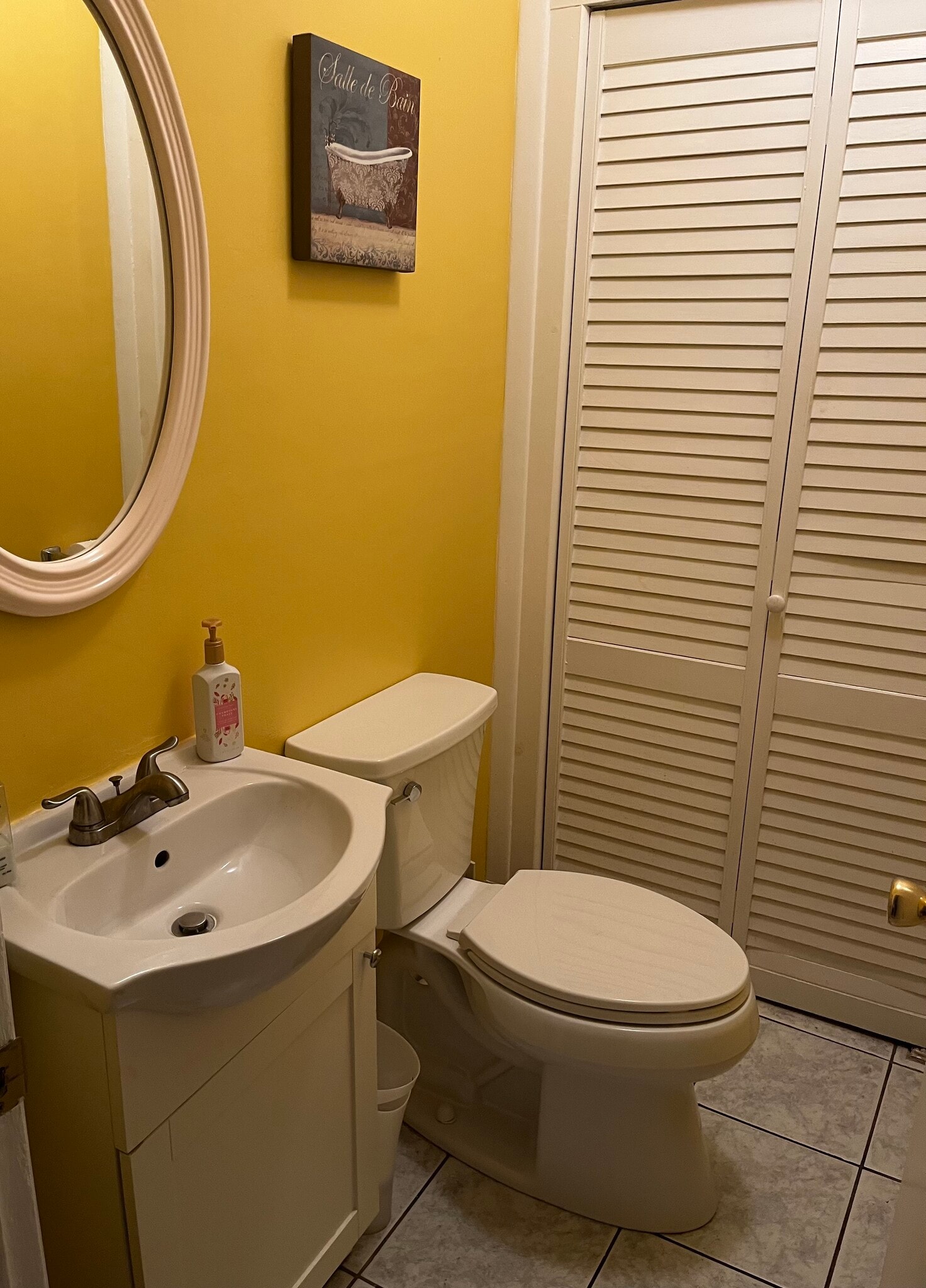 Half Bathroom - 48 Dawn St