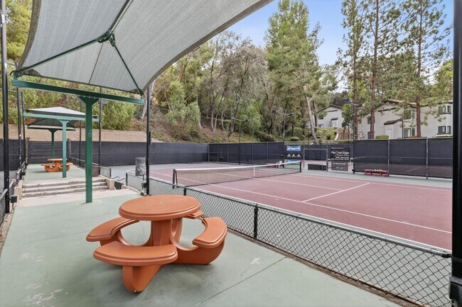 Building Photo - 2 Spacious Bedroom Diamond Bar Condo for L...