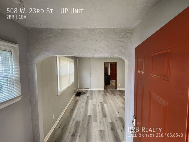 Building Photo - Charming 2-Bedroom Property in Prime Location