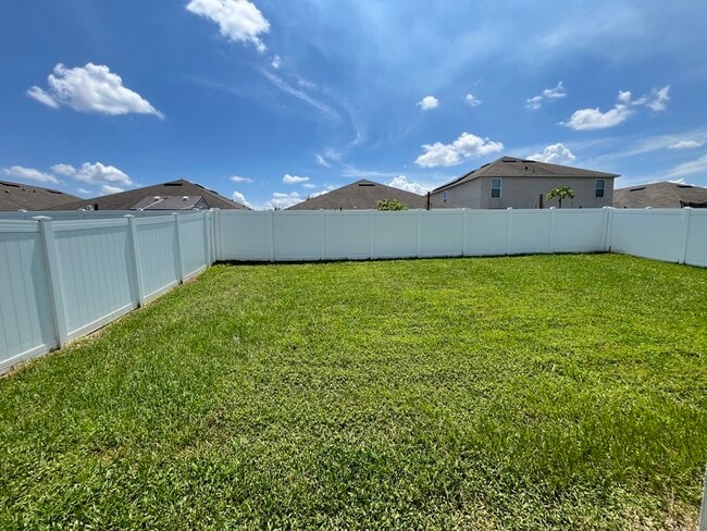 Building Photo - 5106 Fiddlewood Way