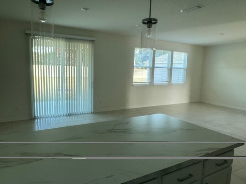 Building Photo - 63 Stonecrest Dr