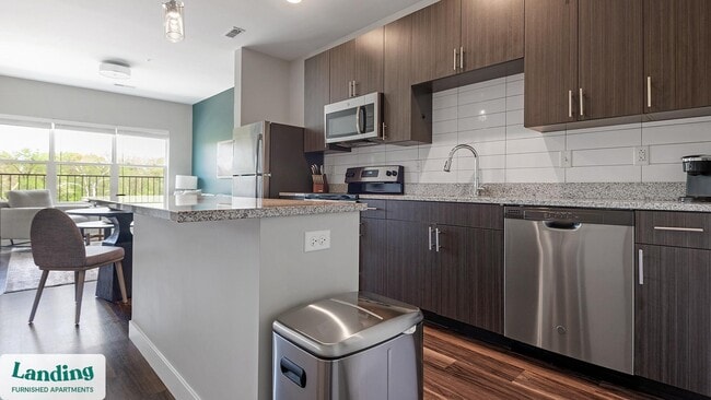 Building Photo - 1010 Enclave Blvd