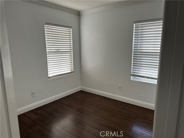 Building Photo - 5752 Jillson St