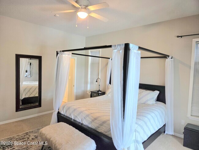 Building Photo - 988 Wildwood Dr