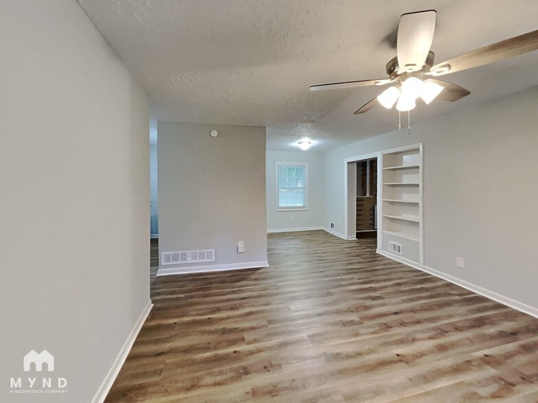 Building Photo - 7054 Chappell Cir NW