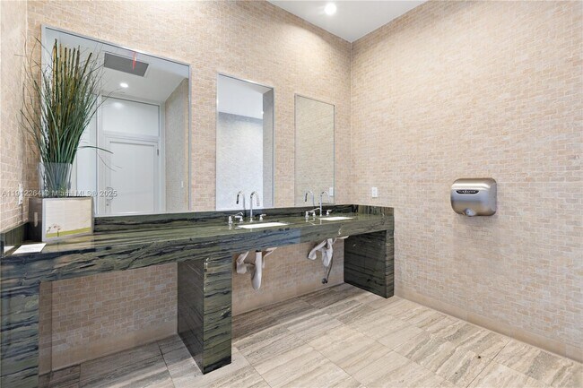 Building Photo - 50 Biscayne Blvd