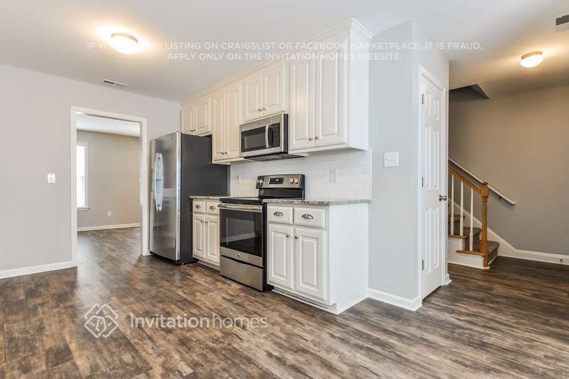 Building Photo - 312 Whitehall Ct