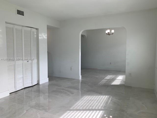 Building Photo - 7207 Bay Dr