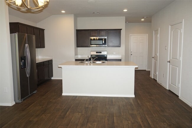 Building Photo - 5430 Tindarey Bluff Trail