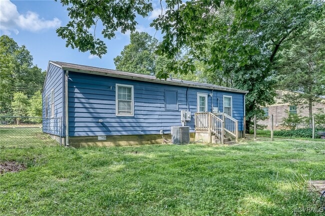 Building Photo - 4836 Burtwood Ln
